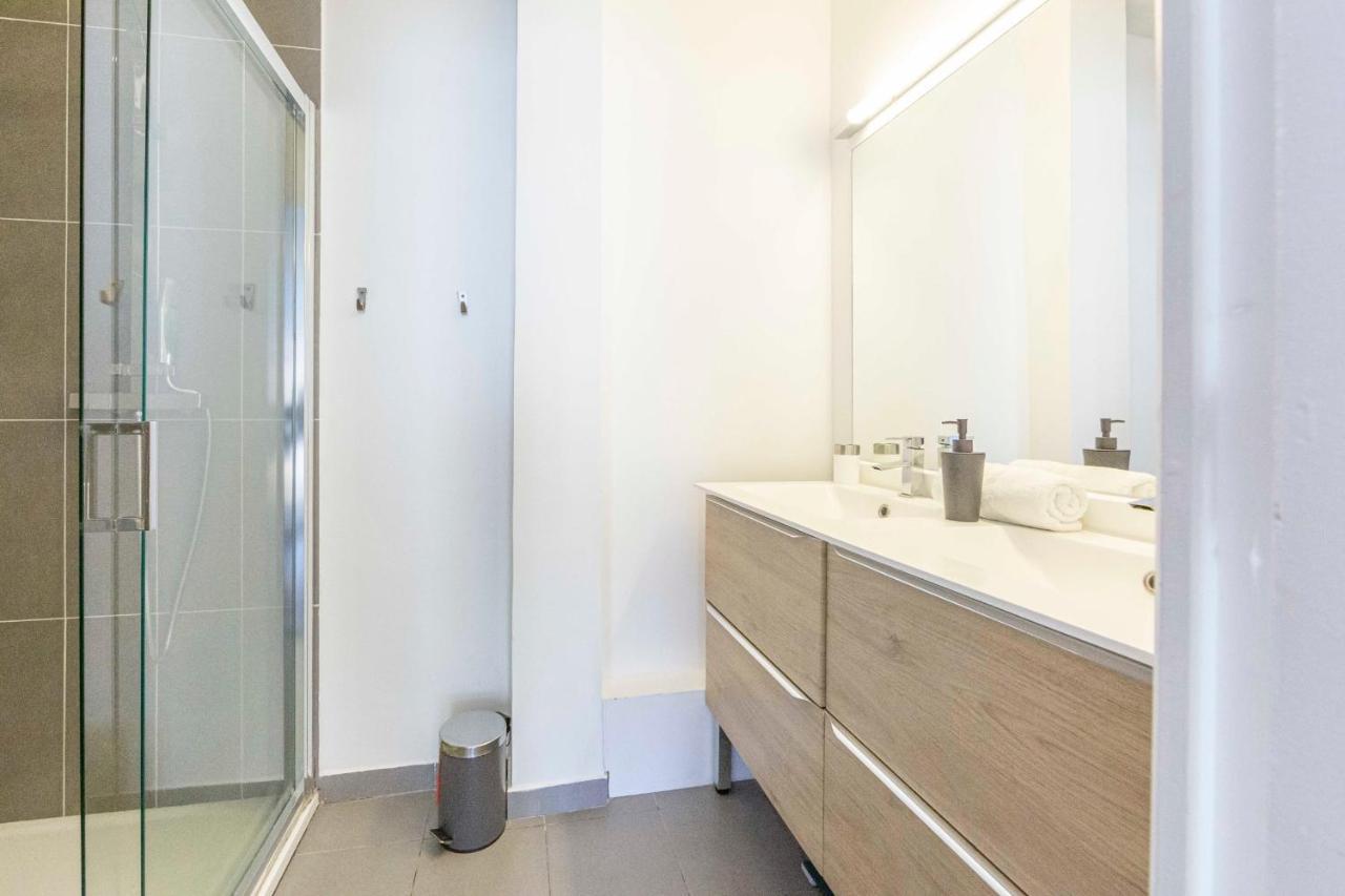 Modern Apartment 2 Bedrooms Quiet Terrace In A Palm Beach Area, 30 Meters From Seaside Cannes Zewnętrze zdjęcie